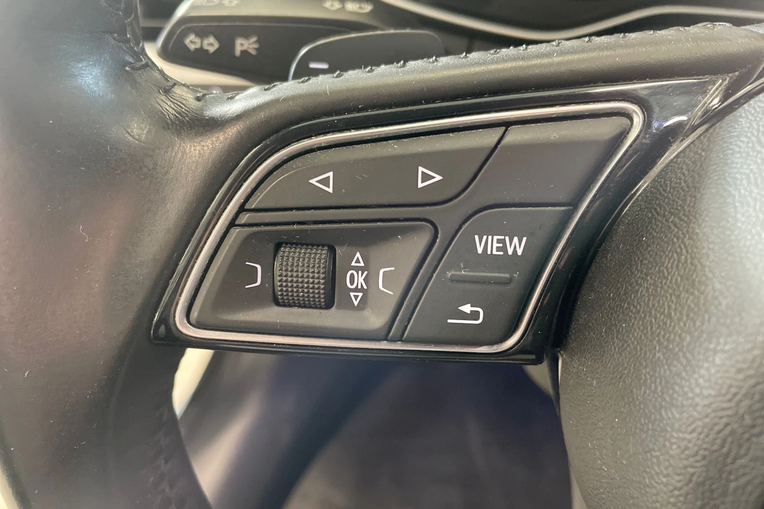 vihreä Audi A4 2016 kuva 15.