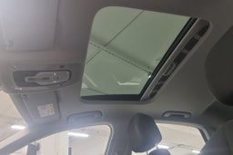 valkoinen Audi A4 2017 kuva 24.