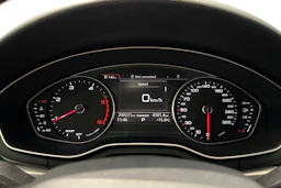 valkoinen Audi A4 2016 kuva 20.