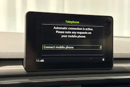 valkoinen Audi A4 2016 kuva 23.