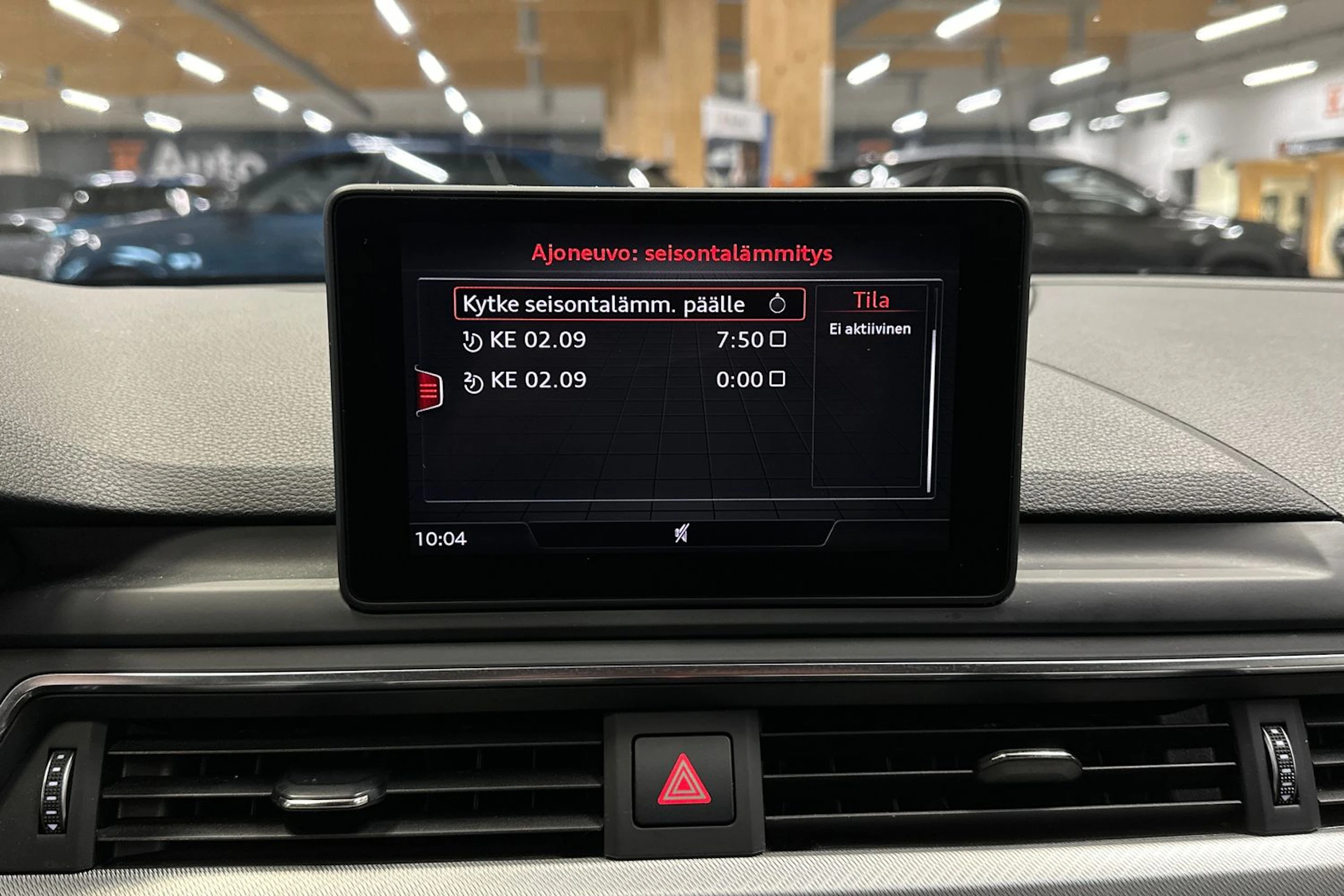 musta Audi A4 2017 kuva 14.