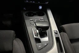 musta Audi A4 2017 kuva 20.