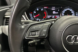 musta Audi A4 2017 kuva 23.