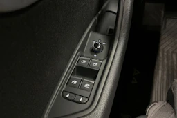 musta Audi A4 2017 kuva 27.