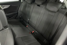 Musta Audi A4 2017 kuva 8.