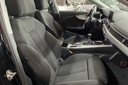 Musta Audi A4 2017 kuva 11.