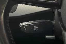 Musta Audi A4 2017 kuva 14.