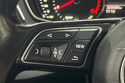 Musta Audi A4 2017 kuva 15.