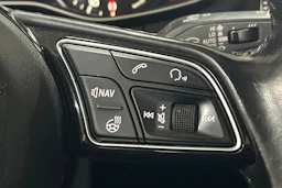 Musta Audi A4 2017 kuva 16.