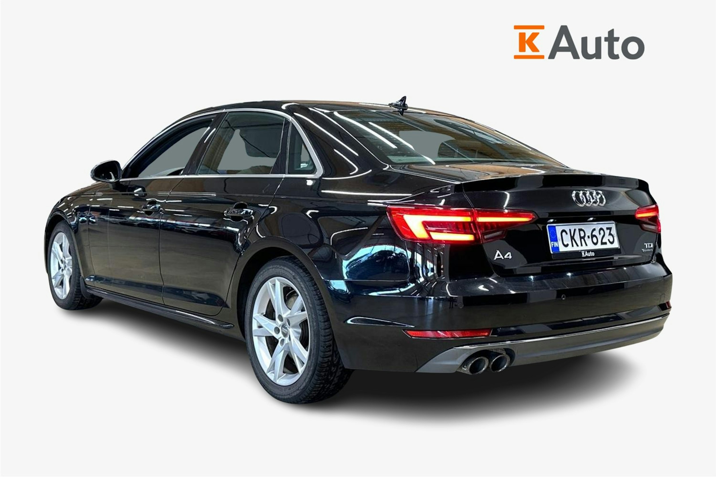 musta Audi A4 2017 kuva 2.