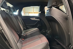 musta Audi A4 2017 kuva 14.