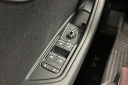 musta Audi A4 2017 kuva 29.