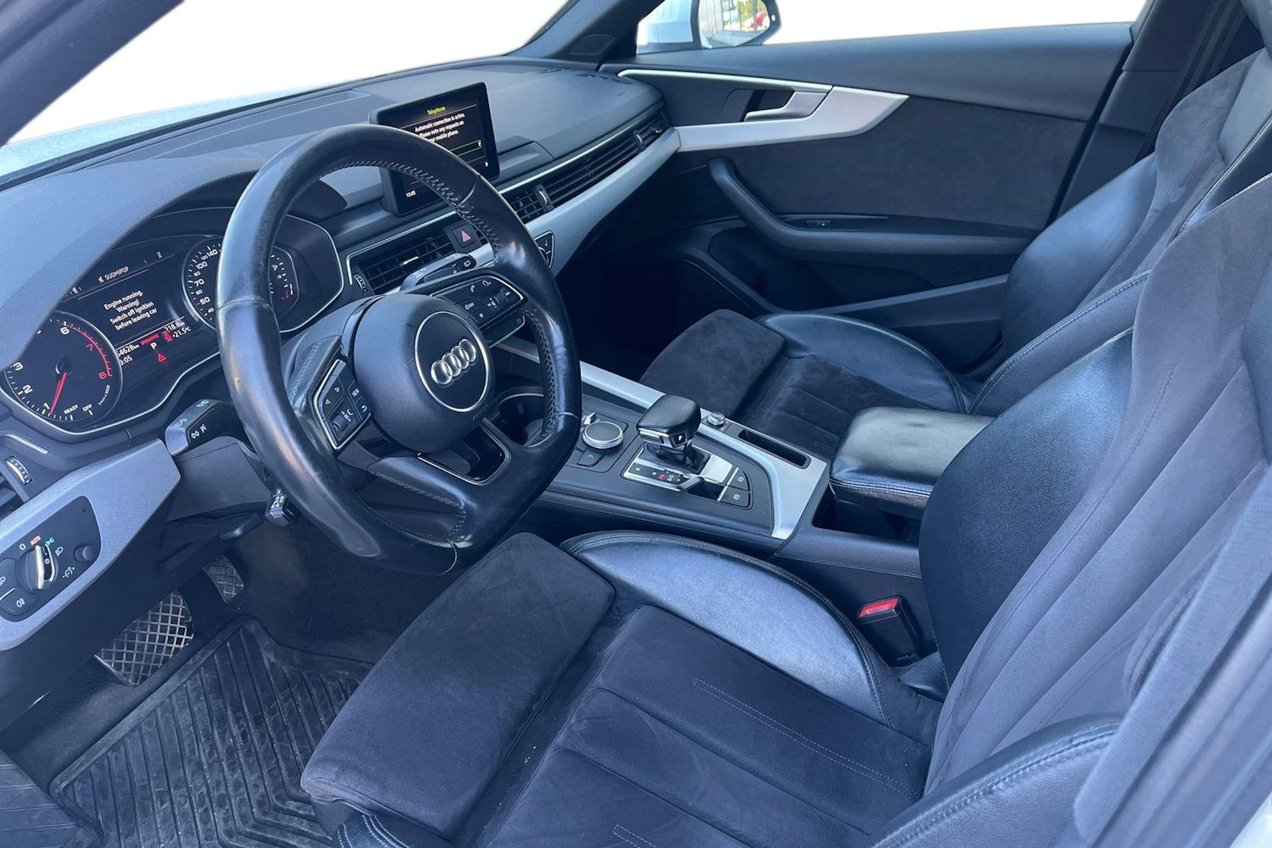 valkoinen Audi A4 2017 kuva 3.