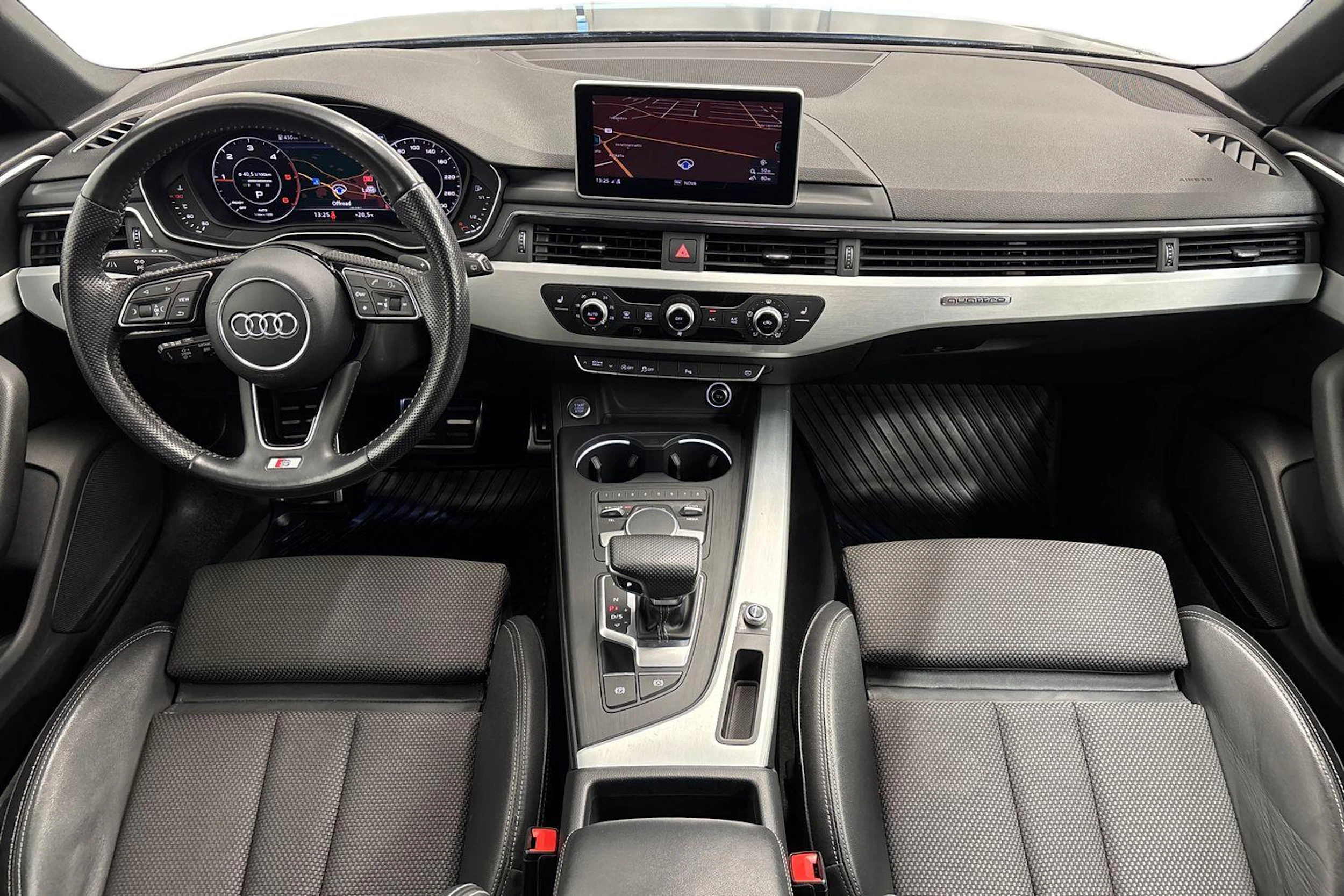 harmaa Audi A4 2018 kuva 9.