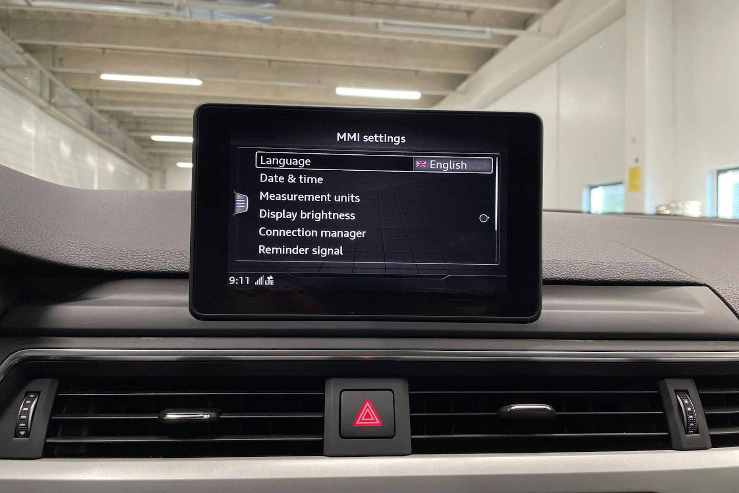 musta Audi A4 2017 kuva 20.