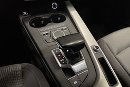 musta Audi A4 2017 kuva 22.