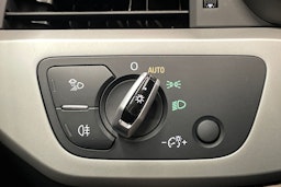 musta Audi A4 2017 kuva 23.