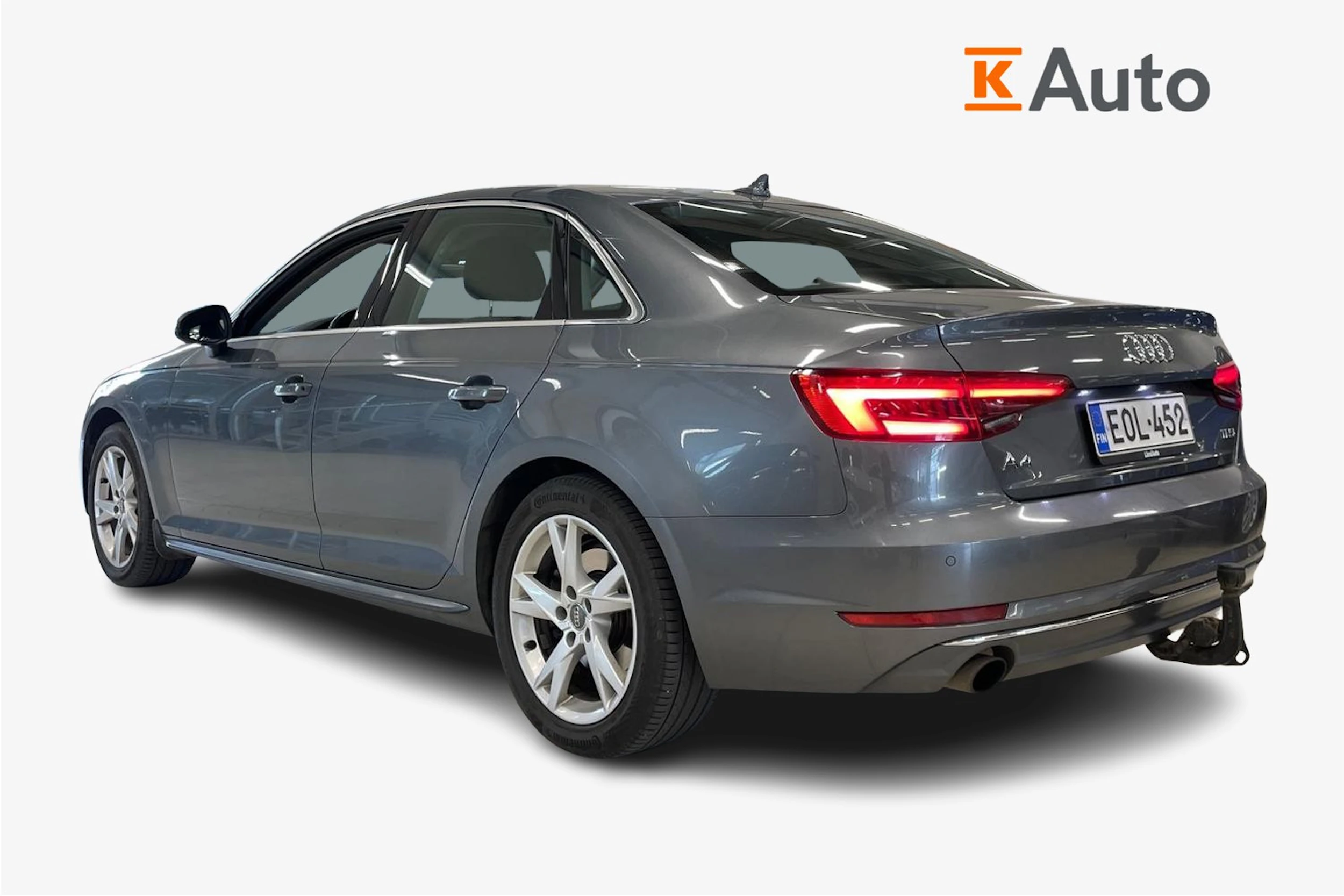 Harmaa Audi A4 2017 kuva 2.