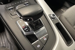 met. hopea Audi A4 2017 kuva 33.