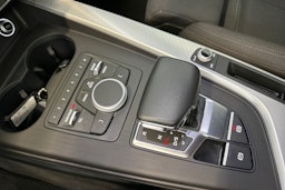 valkoinen Audi A4 2017 kuva 25.