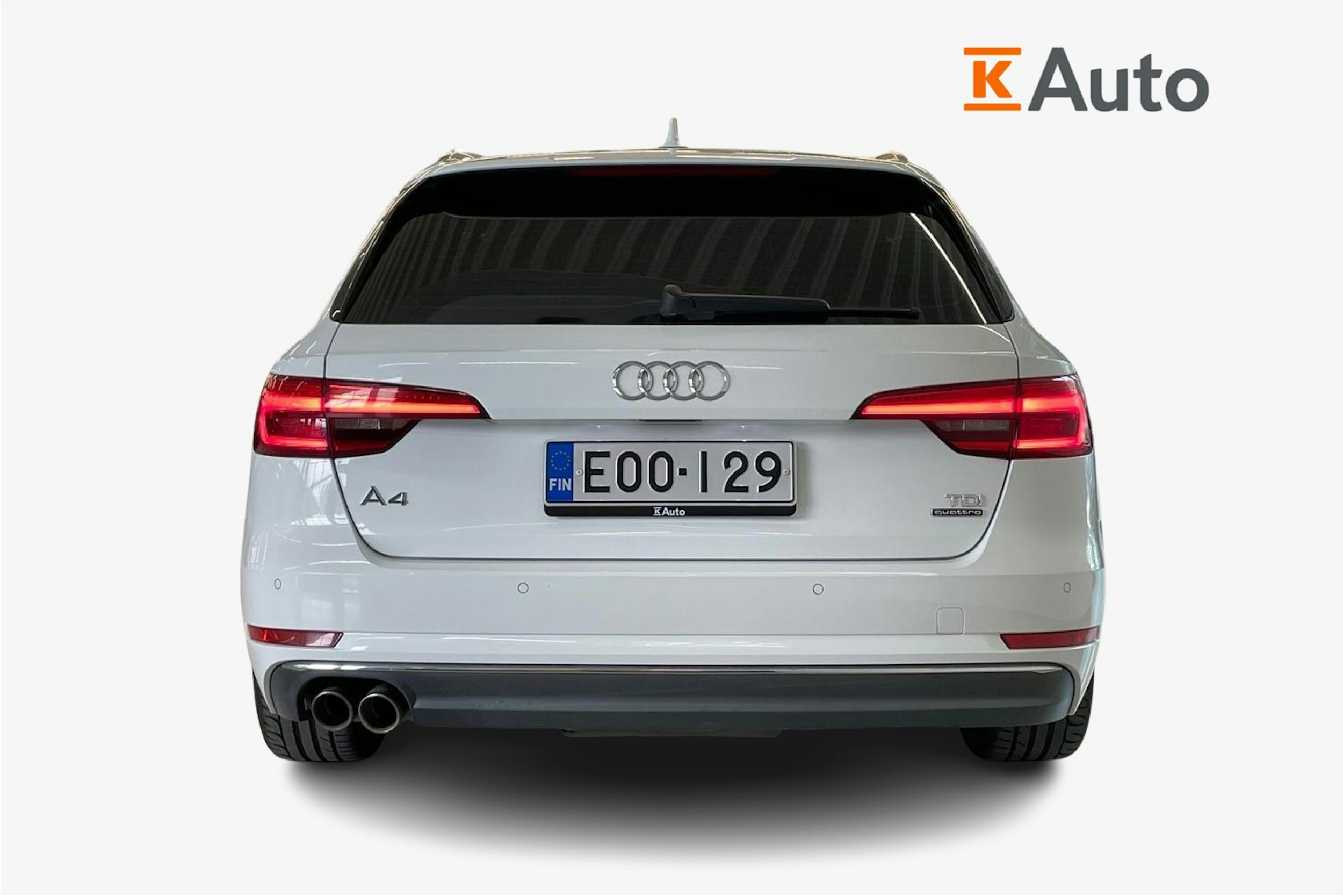 Valkoinen Audi A4 2017 kuva 3.