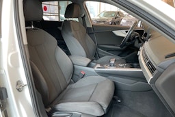 Valkoinen Audi A4 2017 kuva 26.