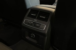 Valkoinen Audi A4 2017 kuva 28.