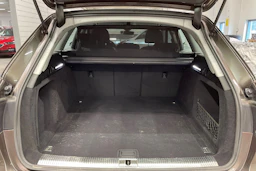 ruskea (beige) Audi A4 2017 kuva 16.
