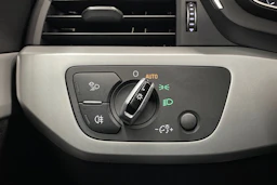 ruskea (beige) Audi A4 2017 kuva 21.