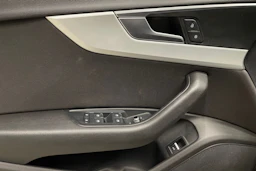 ruskea (beige) Audi A4 2017 kuva 24.