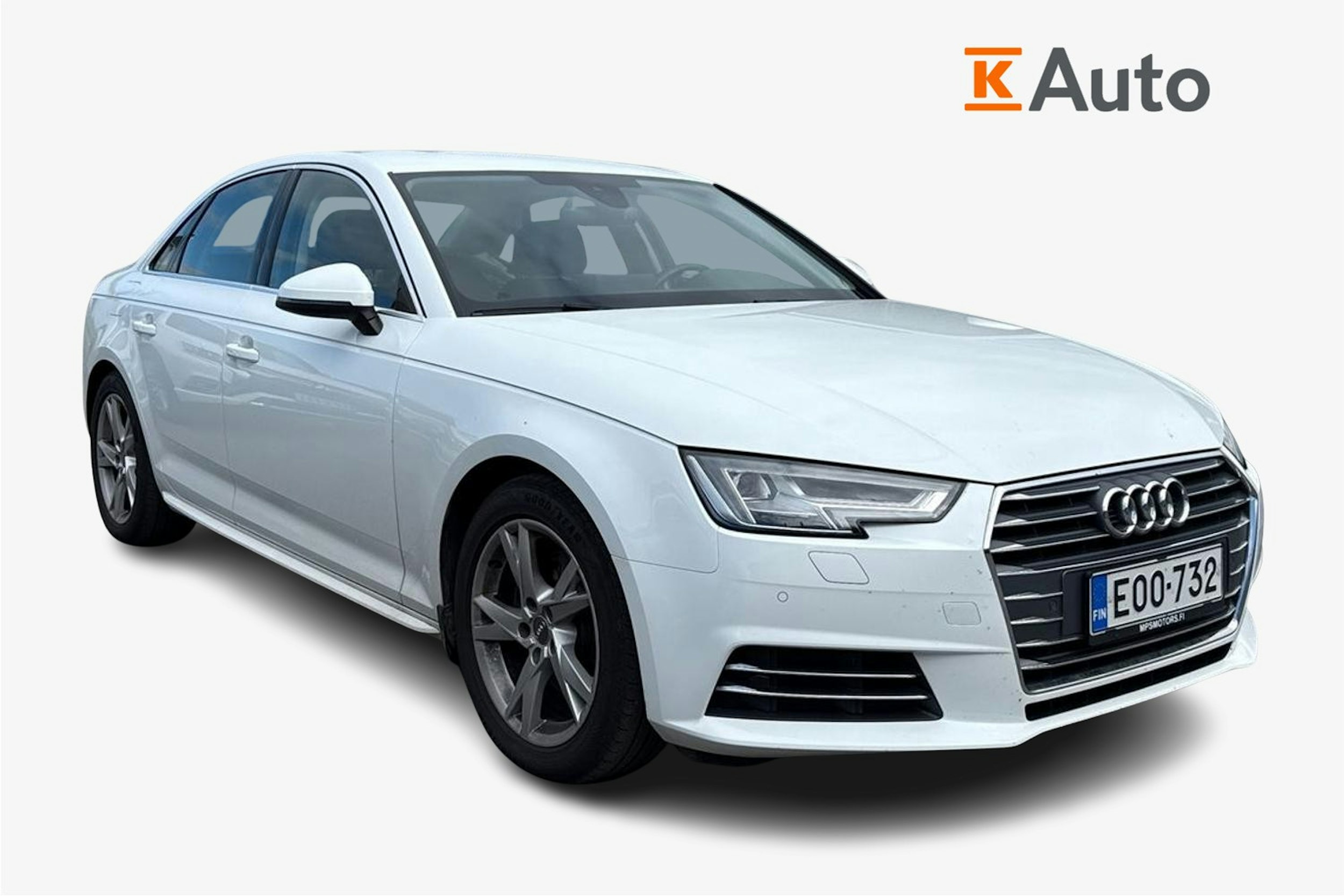valkoinen Audi A4 2017 kuva 1.
