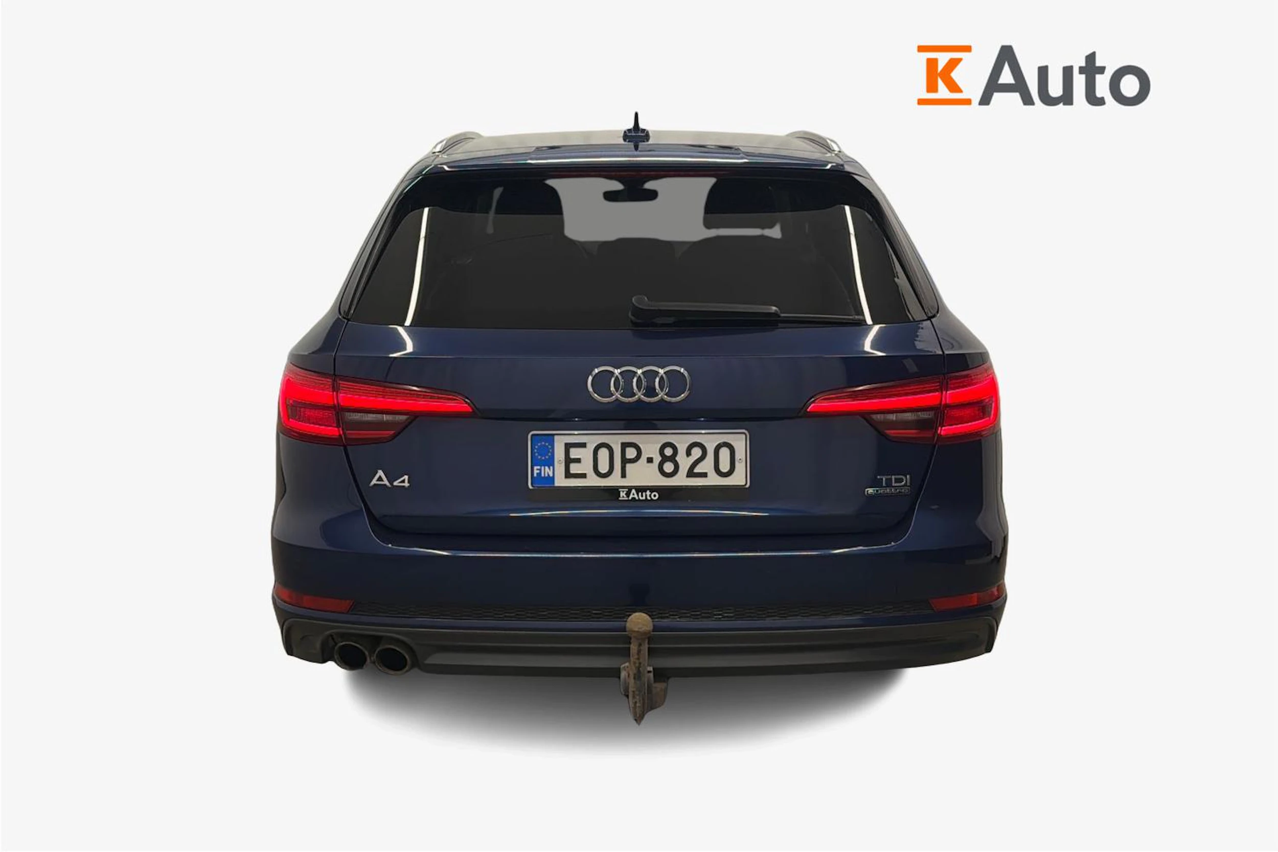 sininen Audi A4 2017 kuva 4.