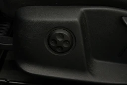 sininen Audi A4 2017 kuva 19.