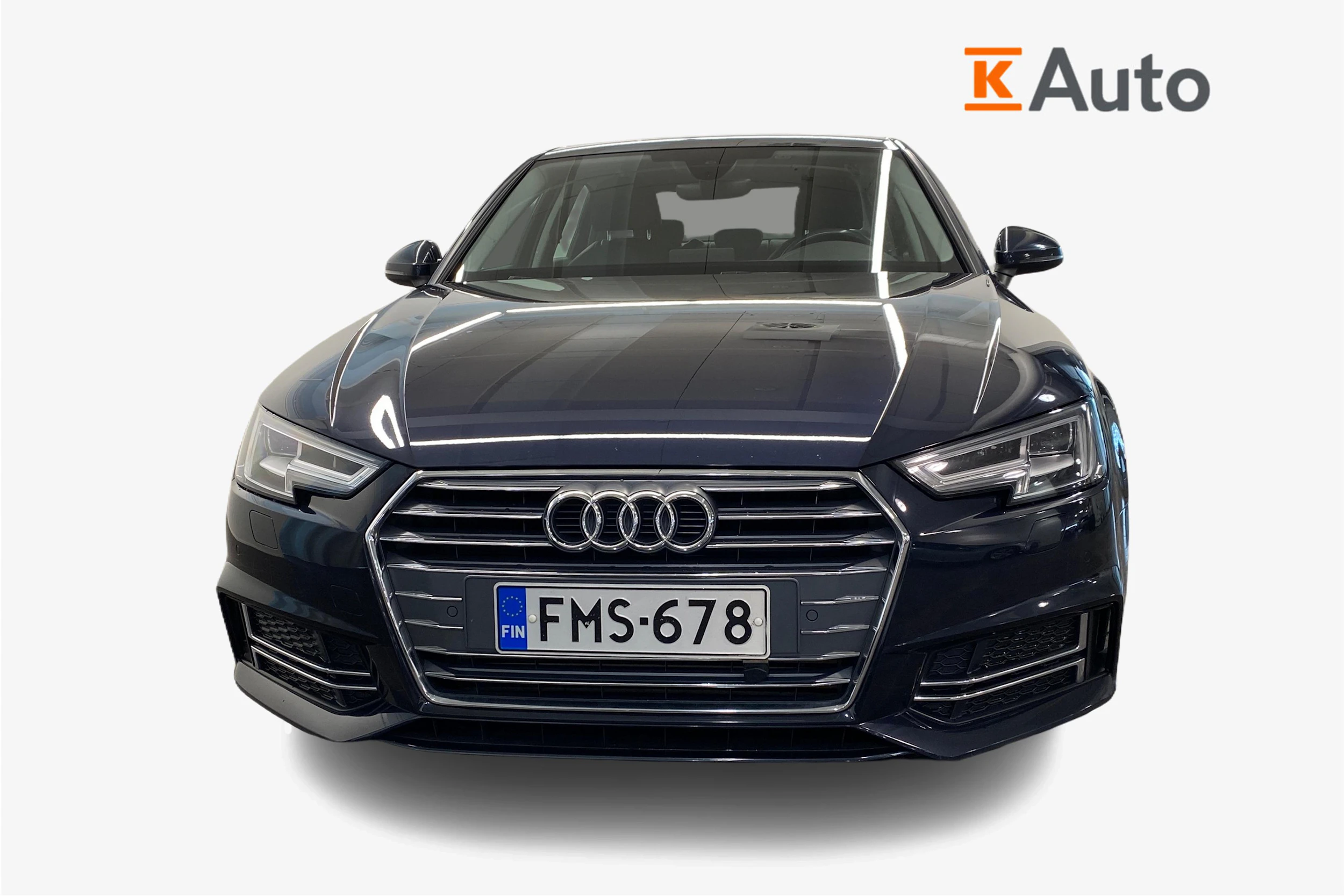 sininen Audi A4 2017 kuva 4.
