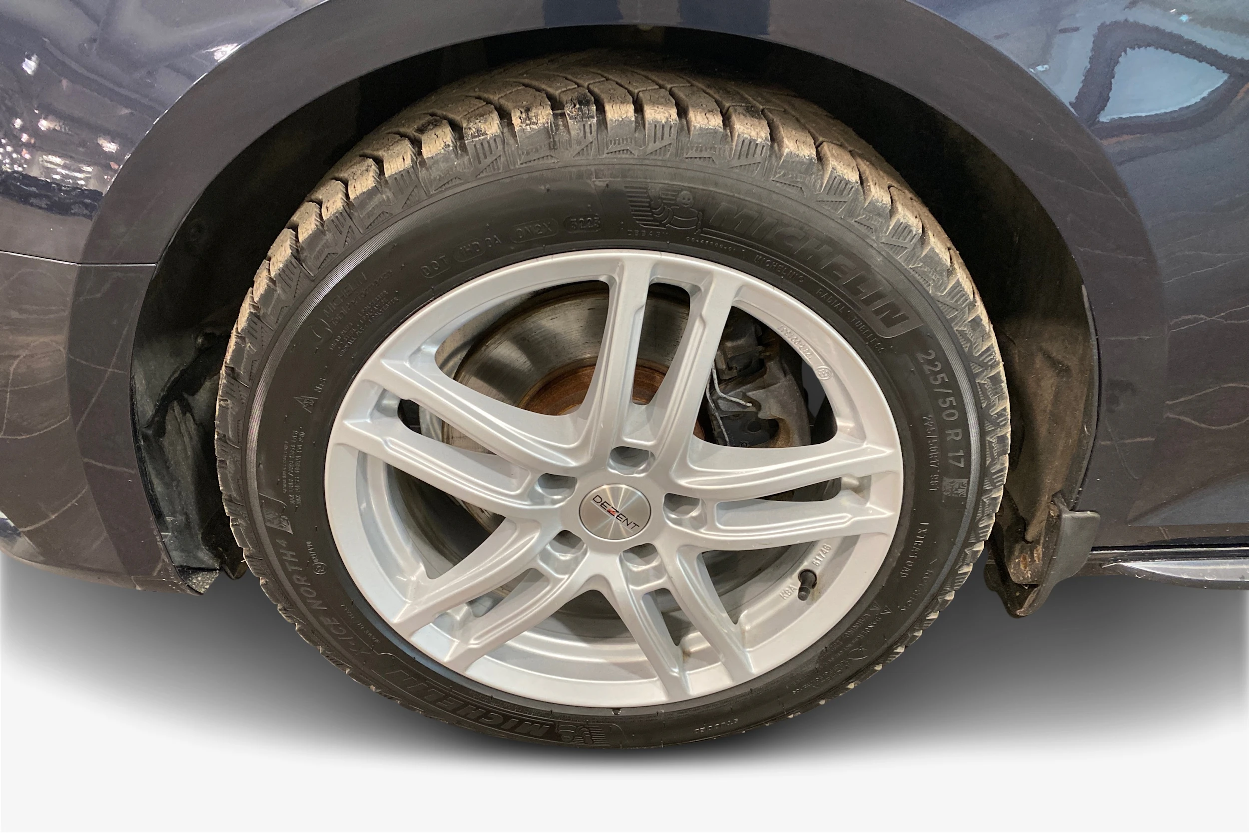 sininen Audi A4 2017 kuva 9.