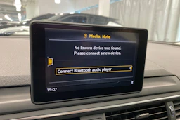 sininen Audi A4 2017 kuva 15.