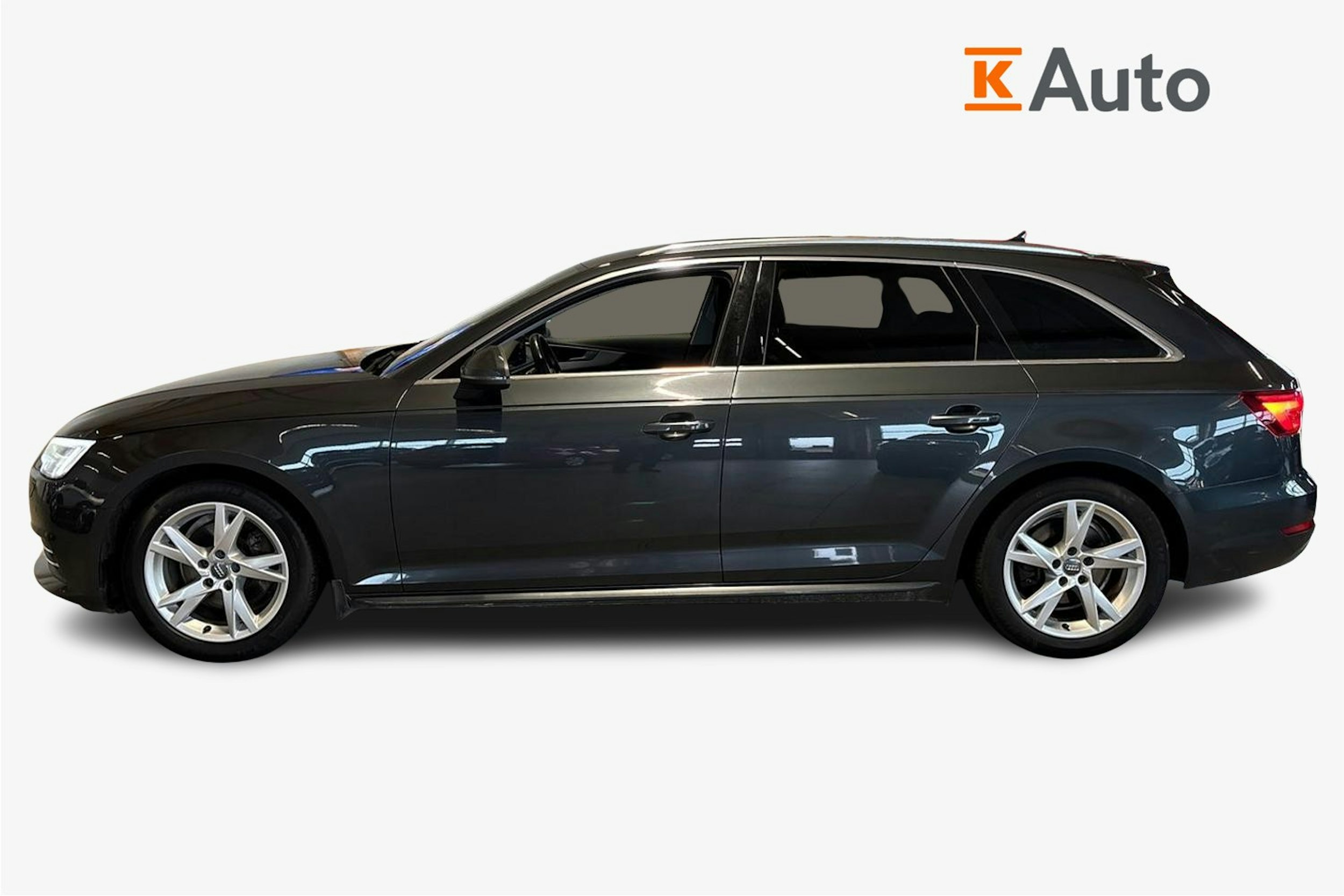 Vihreä Audi A4 2017 kuva 6.