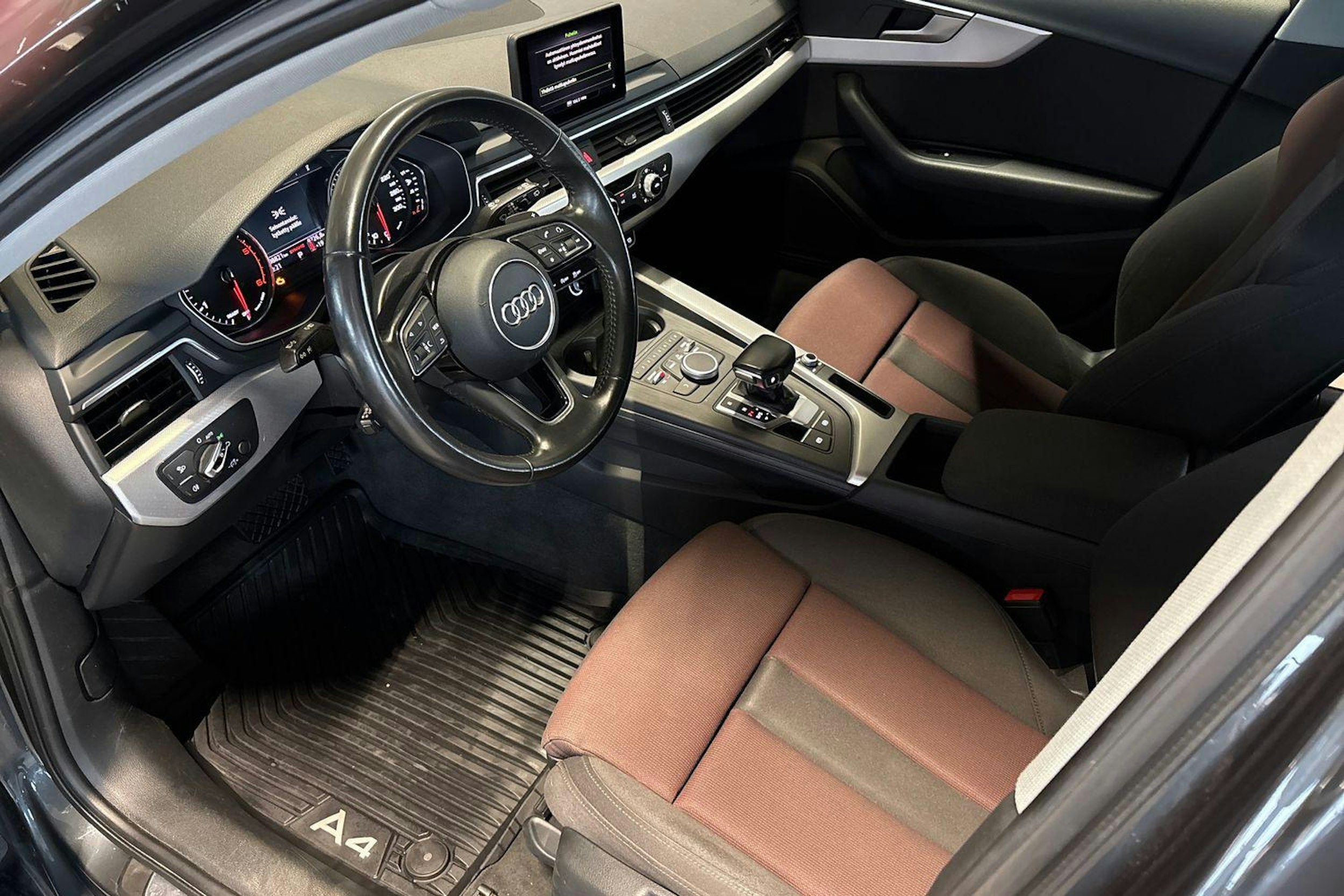 Vihreä Audi A4 2017 kuva 7.