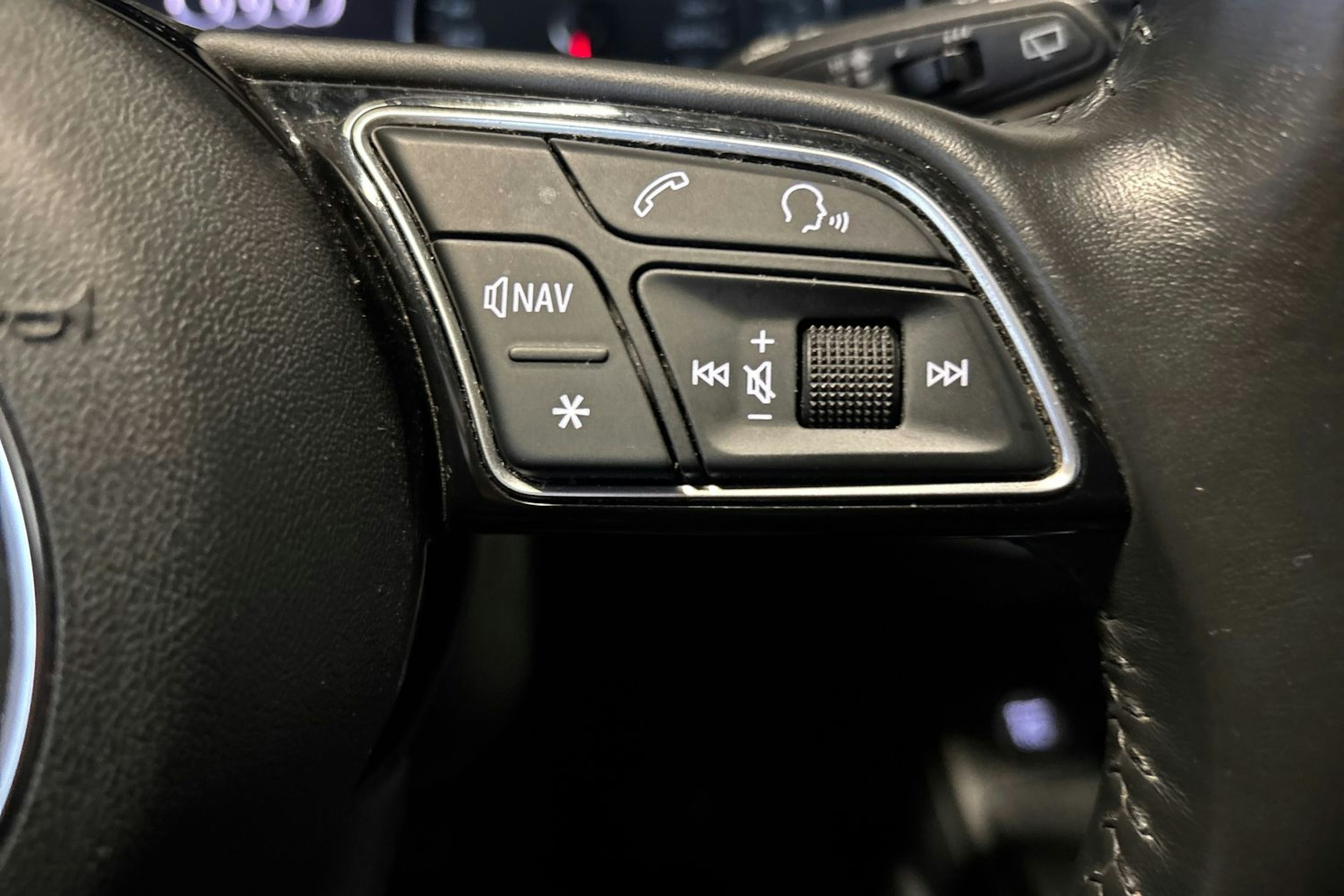 Vihreä Audi A4 2017 kuva 18.