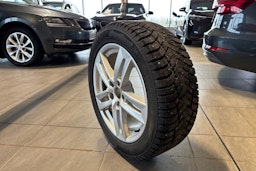 Vihreä Audi A4 2017 kuva 20.