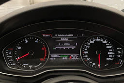 musta Audi A4 2018 kuva 17.