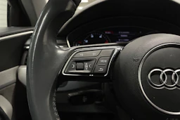 musta Audi A4 2018 kuva 22.