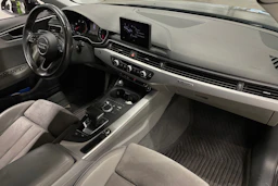musta Audi A4 2018 kuva 27.
