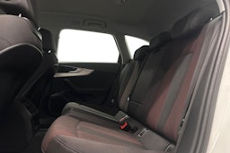 valkoinen Audi A4 2017 kuva 10.