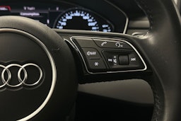 valkoinen Audi A4 2017 kuva 19.