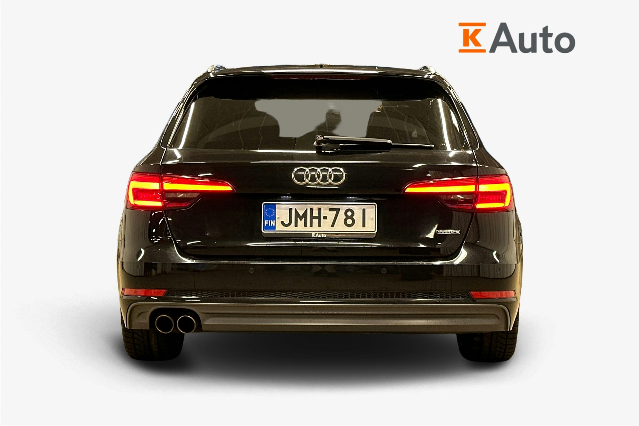 Musta Audi A4 2017 kuva 3.