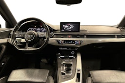 Musta Audi A4 2017 kuva 7.