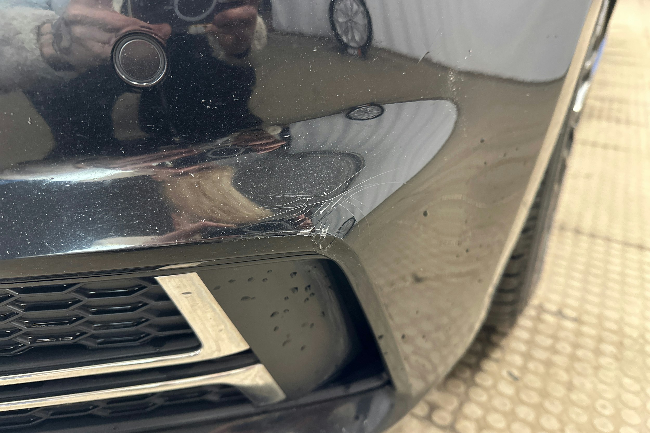 Musta Audi A4 2017 kuva 34.