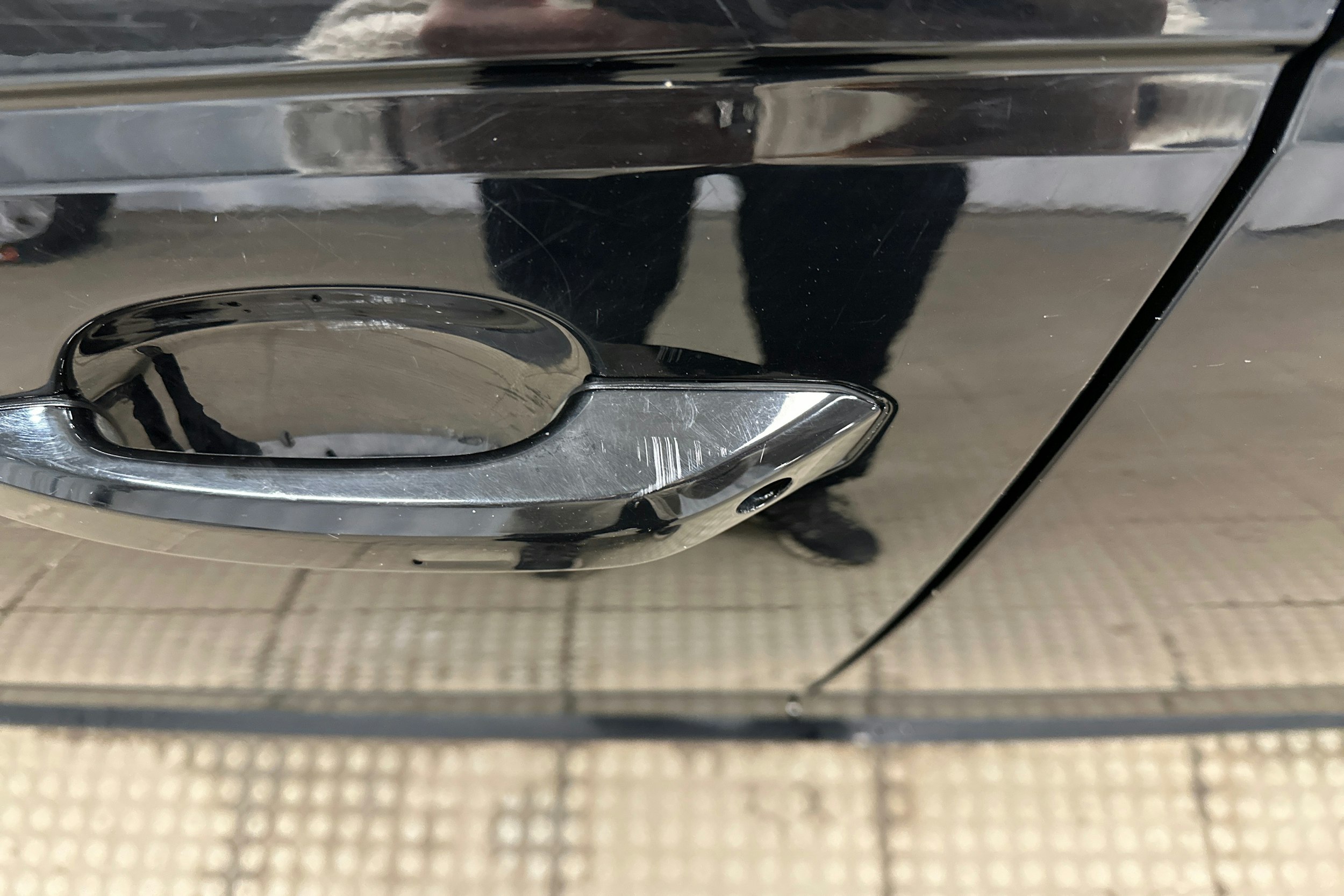 Musta Audi A4 2017 kuva 38.