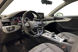 valkoinen Audi A4 2017 kuva 3.
